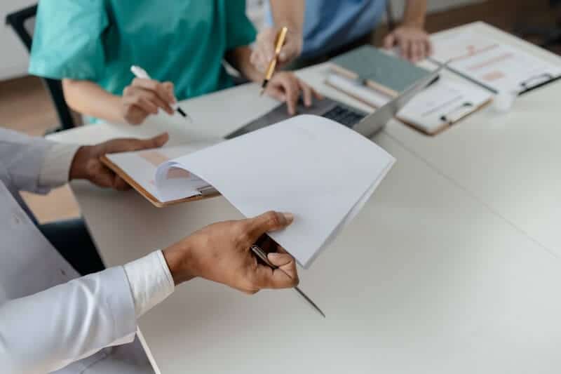 Jak zgłaszać wnioski do KRS?